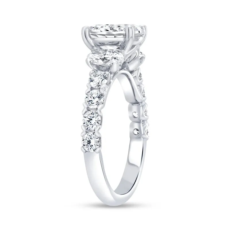 1.33ctw Diamond Engagement Ring