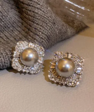 2024 New Grey Alloy Pearl Zircon Stud Earrings PO054