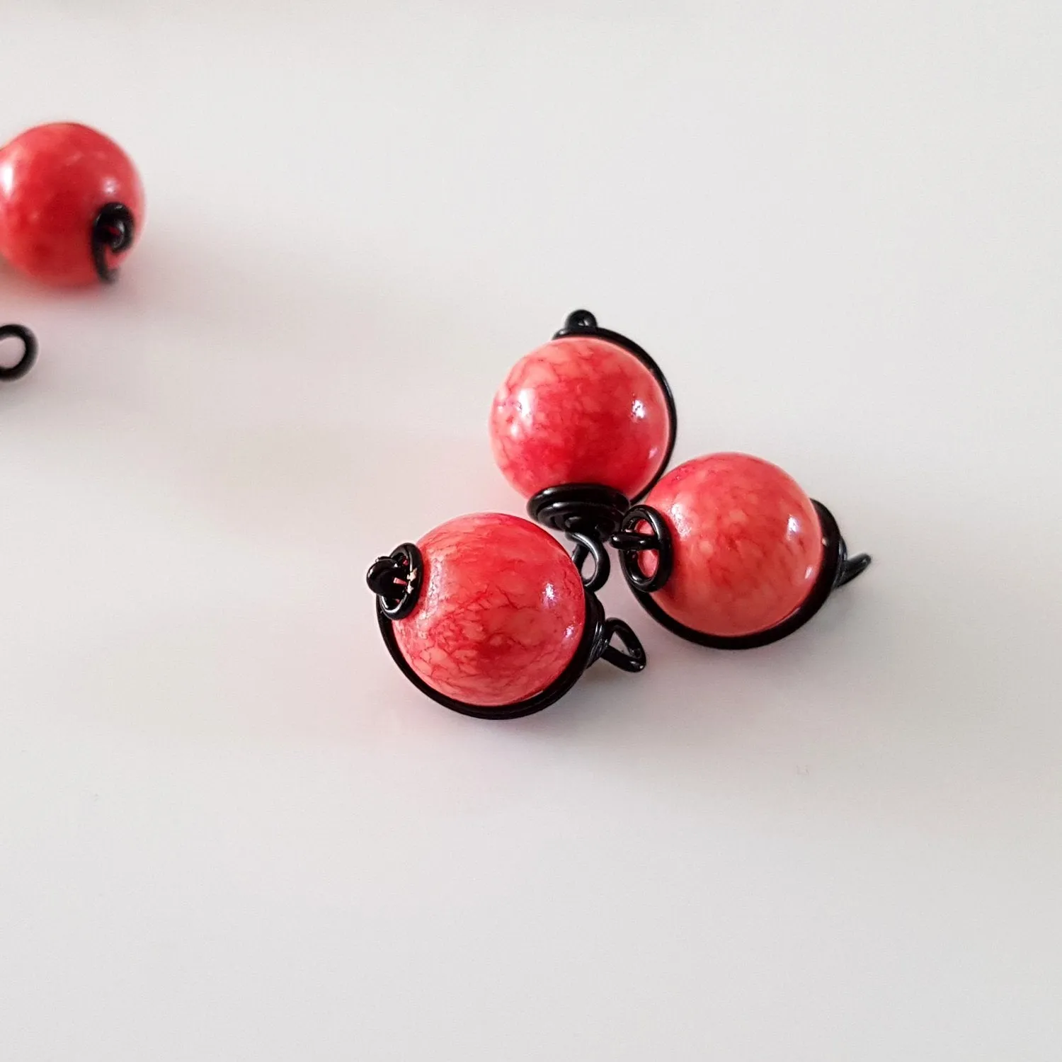 Bead Charm Black Wire Wrapped Peach Dyed Stone 10 mm 3pc Pack | WB-005D