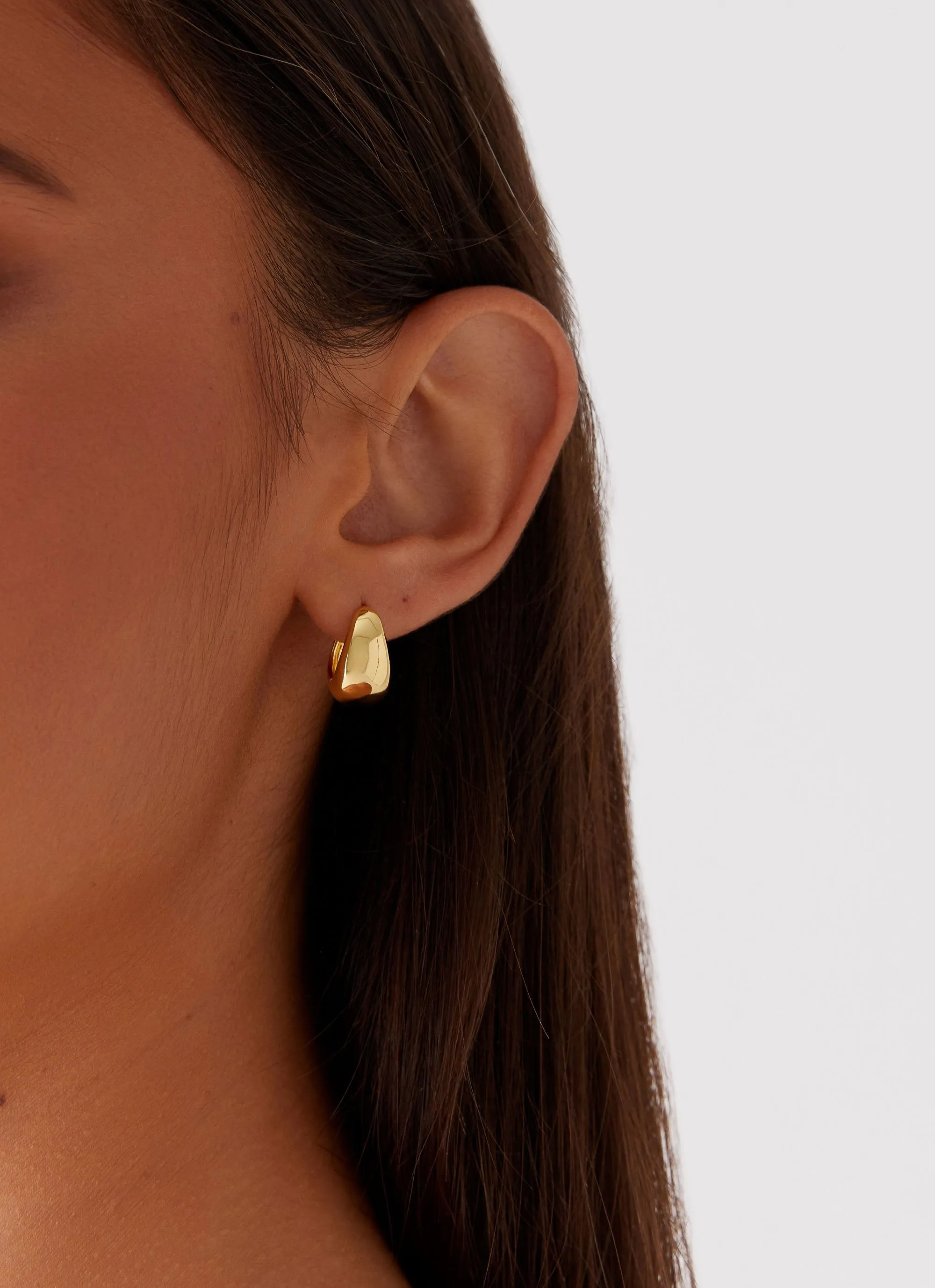 Dome Teardrop Earrings - Gold