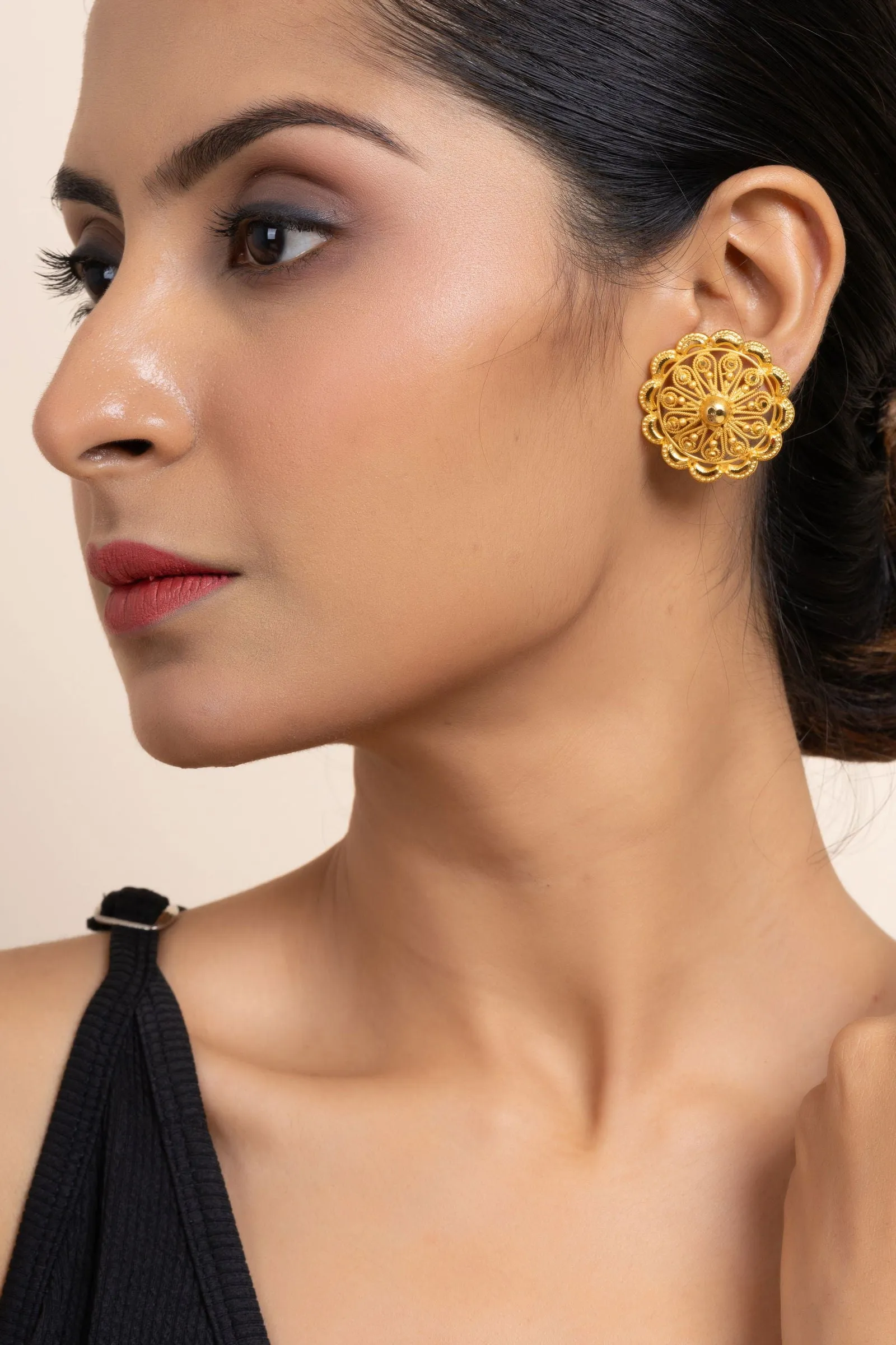 Gold Plated Floral Cutwork Stud Earrings - Exquisite Jewelry for All Occasions