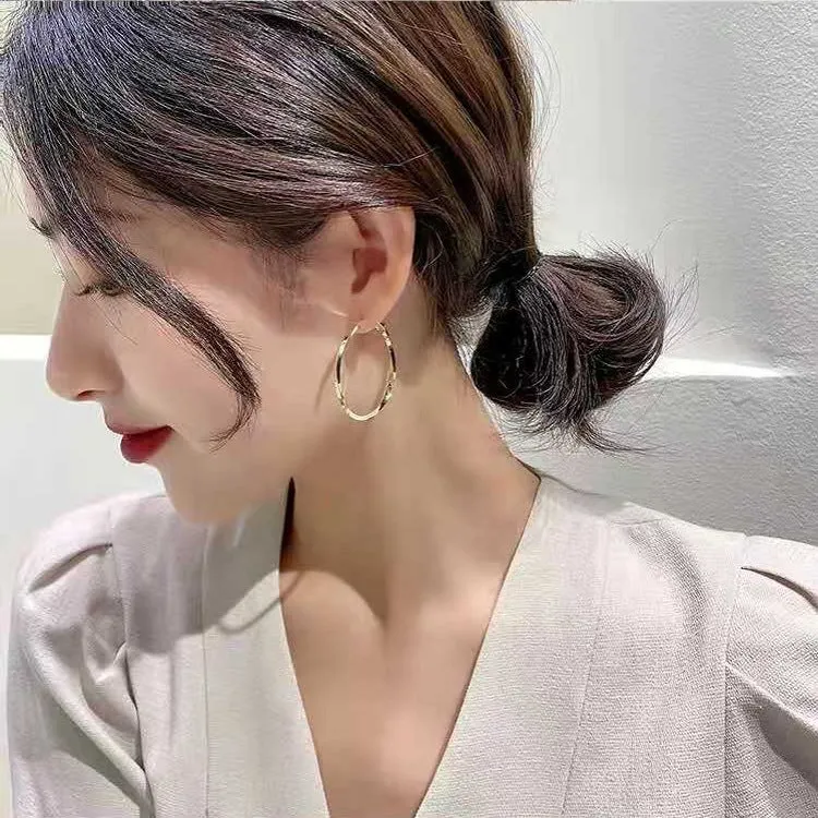 Golden Hoop Fashionable Women  Circle  Big Earrings Temperament