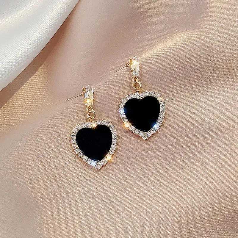 Korean version of hot new black round rhinestone earrings fashion simple and versatile temperament female wedding earrings jewel