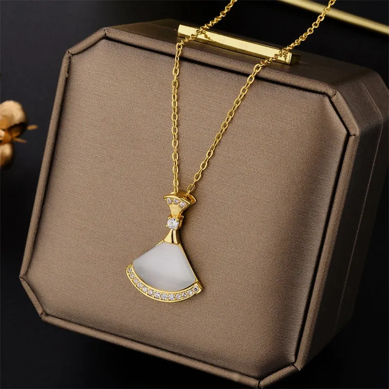 New Design Sense Luxury Zircon Crystal Stainless Steel Necklaces For Women Korean Fashion Sweet Sexy Ladies Neck Chain Jewelry