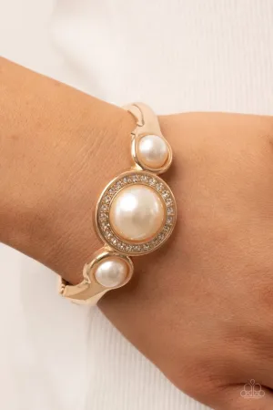 Paparazzi Bracelet ~ Debutante Daydream - Gold