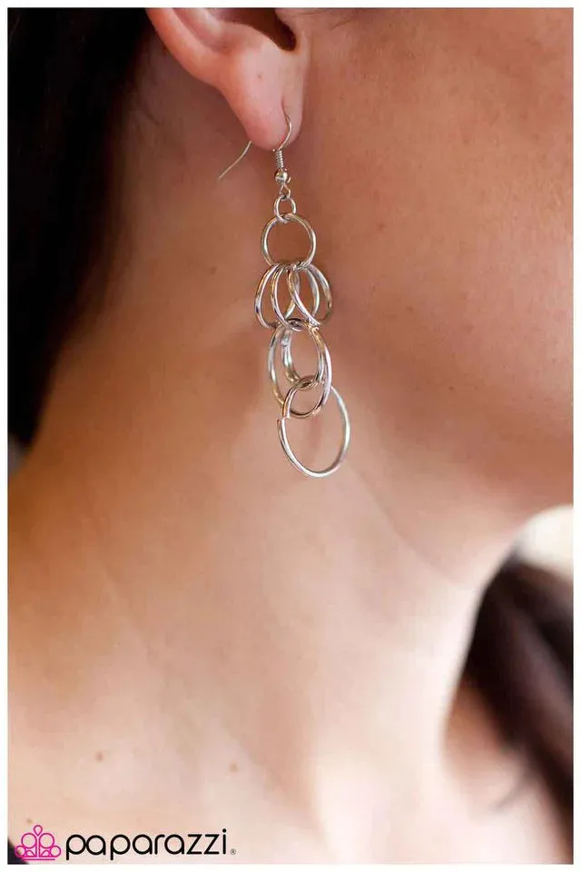 Paparazzi Earring ~ Come Full Circle - Silver