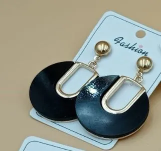 Pendulum shaped Earrings