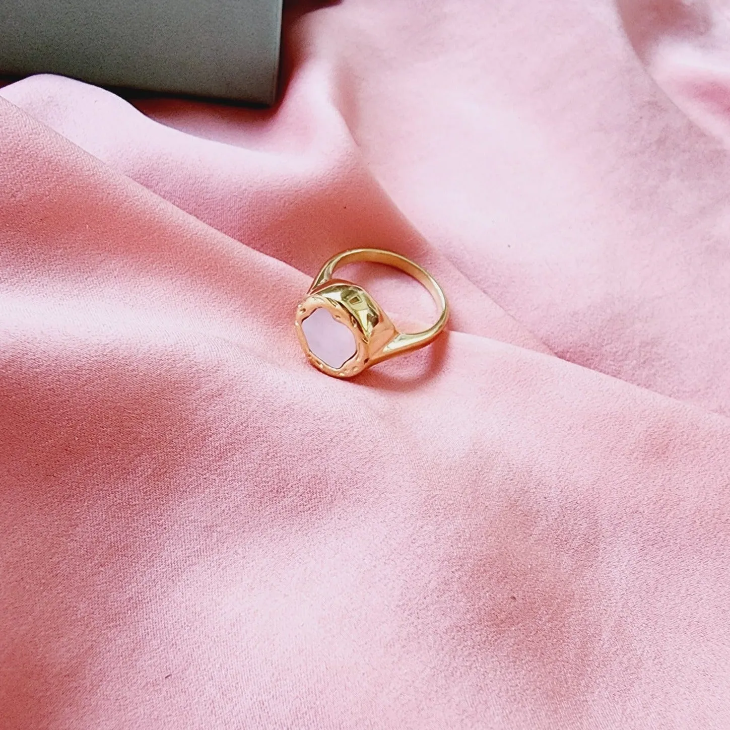 Sugar Babe Ring