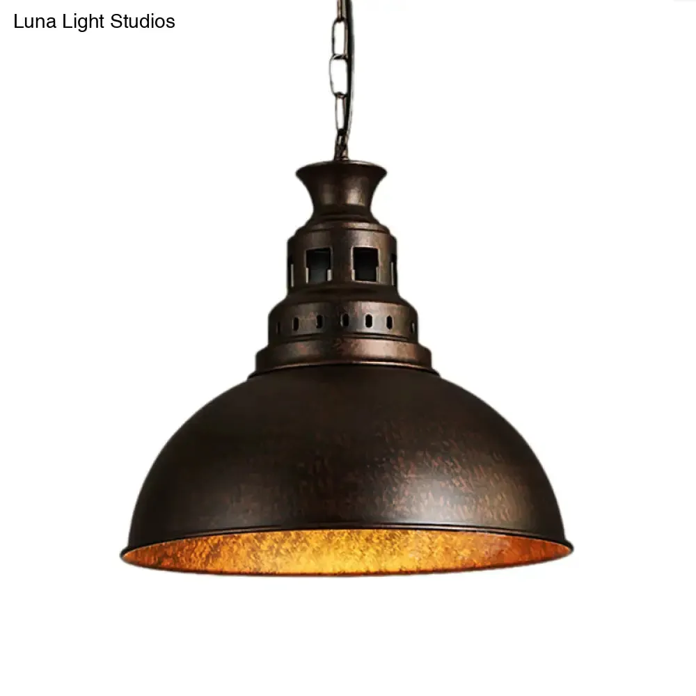 Vintage-style Iron Dome Pendant Light for Restaurant Ceilings - 1 Head, Black/White, Vented Socket