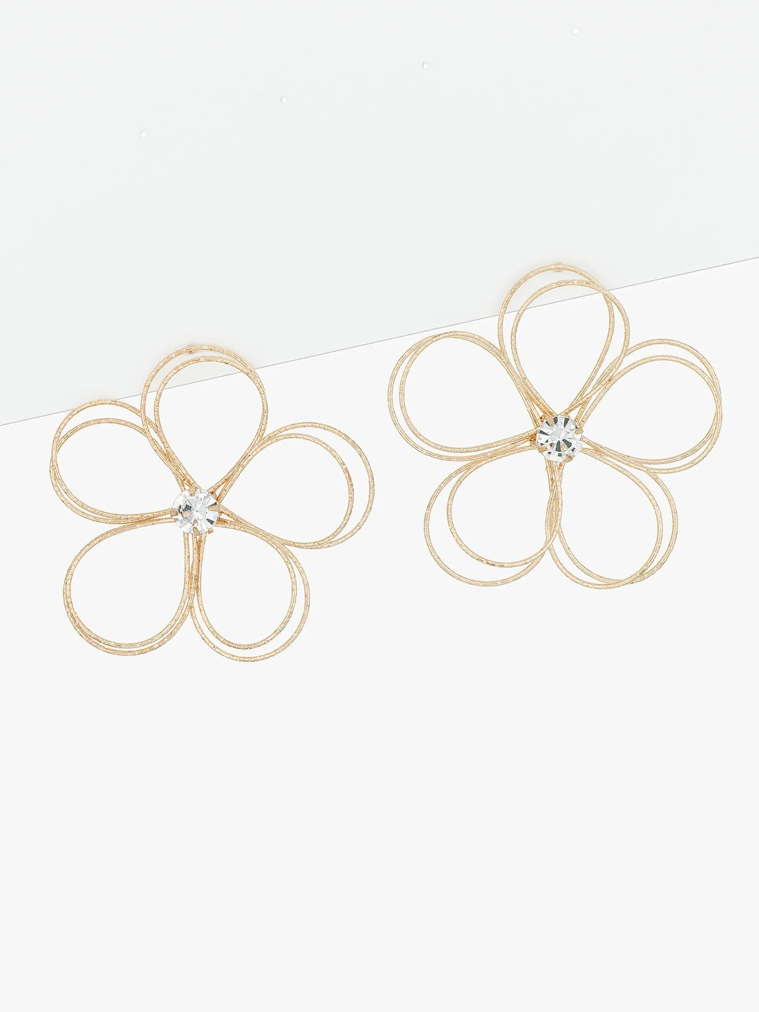 Wire Flower Stud Earrings